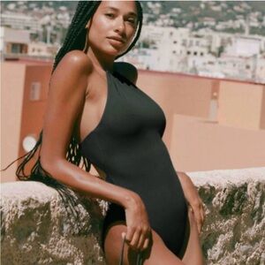 NWT Andie Swim The Saidia One Piece